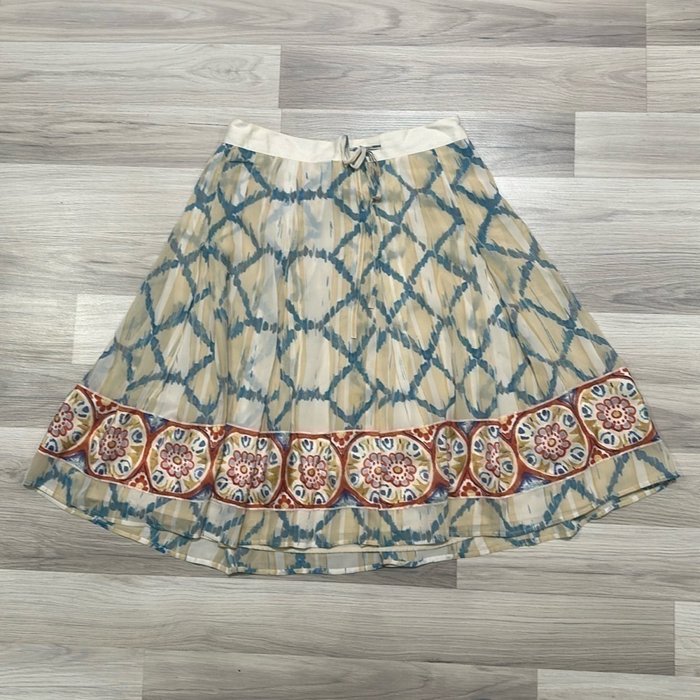 Banana Republic Brans Size 4 Yellow, Blue, Orange Patterned,  Maxi Skirt NC0363